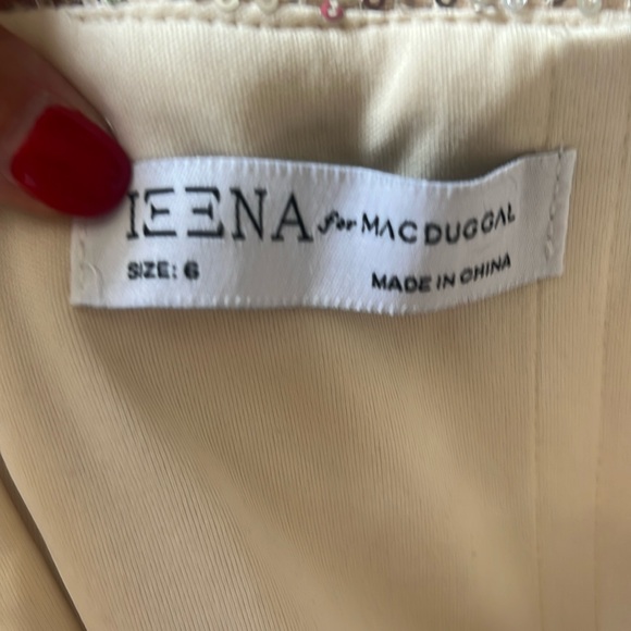 Mac Duggal Sequin Wrap One Shoulder Metallic Evening Gown Size 6 NeW - Picture 9 of 10